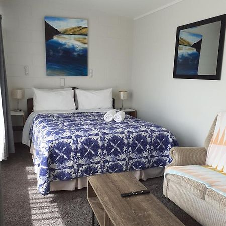 Paeroa Rail Trail Motel Екстериор снимка