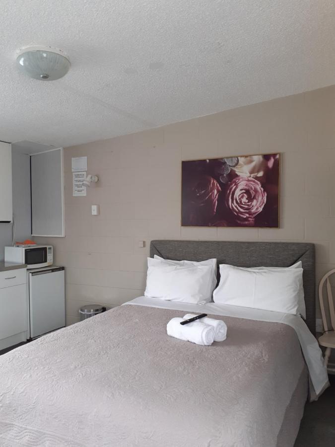Paeroa Rail Trail Motel Екстериор снимка
